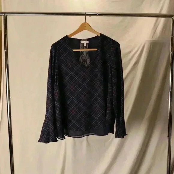 LC Lauren Conrad patterned blouse with lace back size L women flared ruffle cuff - Picture 2 of 11